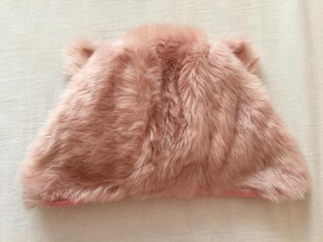 Kožušinková ušianka, marks & spencer,116
