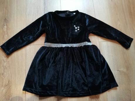 Zamatové šatky, 86