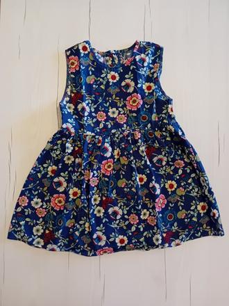 Kvietkovane šaty 104/110, 104