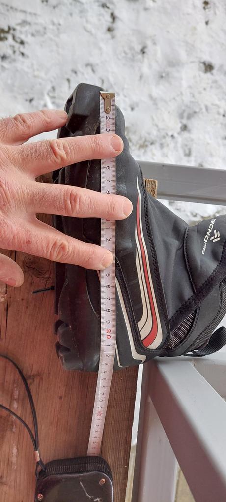 Predám detské bežky slegar 460 zack 160 cm + topán, 