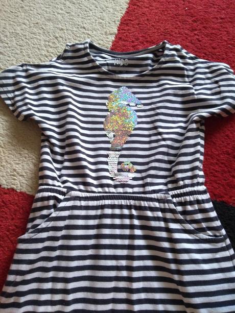 Dievčenské šaty, tchibo,104