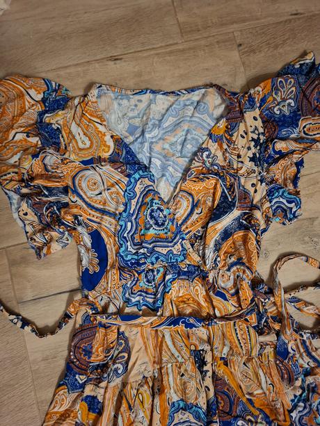 Nadherne vzorovane saty na leto, m