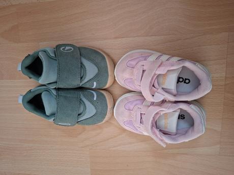 Predam detske boty, adidas,19