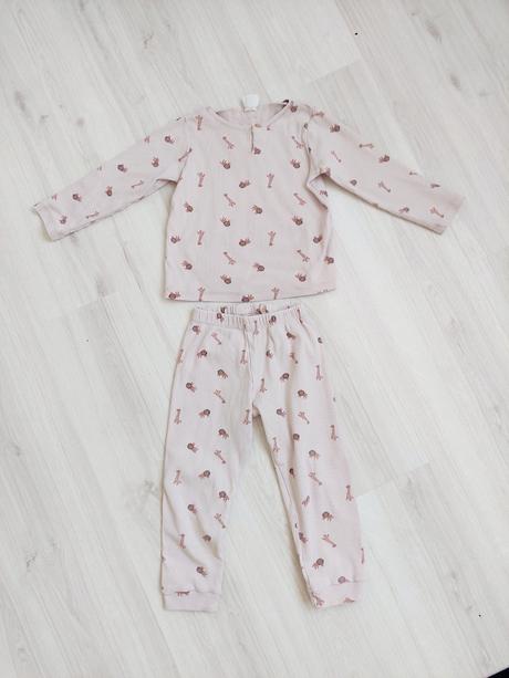 3 ks pyžamo, reserved,104