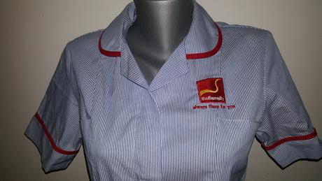 Blúzka pre predavačky/čašníčky, 38