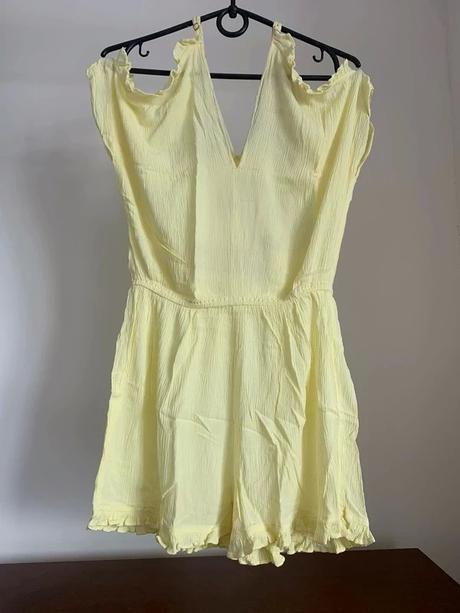 Zlty kratky overal, f&f,m