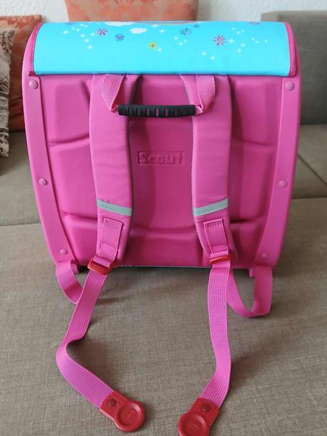 Kvalitná školská taška značky scout, 