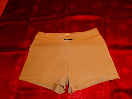 Dámske elastické šortky, m