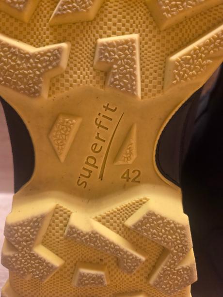 Predám chlapčenské funkčné topánky, superfit,42