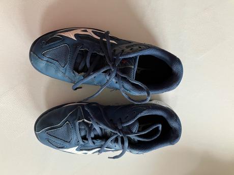 Tenisky, 35