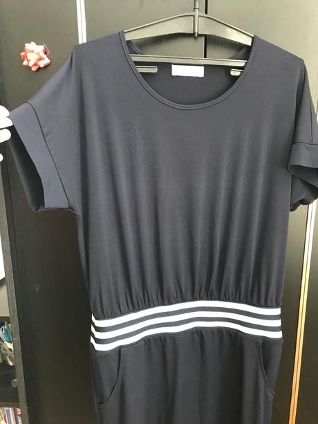 Šaty v námorníckom štýle, 38