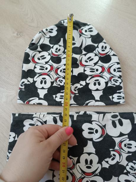 Čiapka a nákrčník mickey, 110