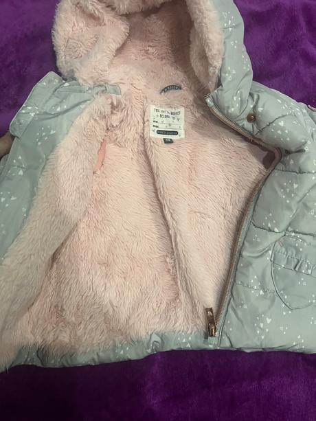 Dievcenska bunda, 68