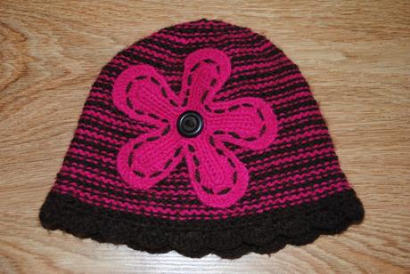 Háčkovaná čiapočka, obvod 40 cm, 68