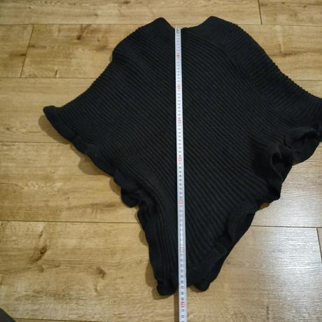Čierne pletené teplé pončo/šál, tchibo