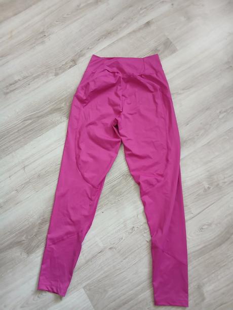Leginy č. l calzedonia, calzedonia,l