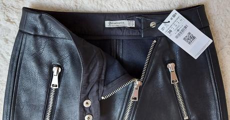 Koženková sukňa, stradivarius,36