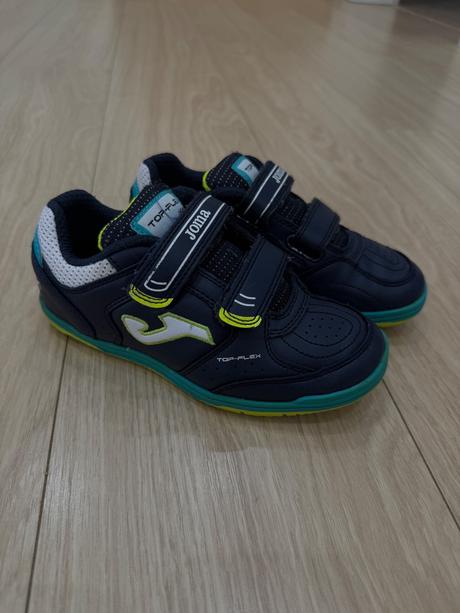 Futbalove tenisky, joma,32