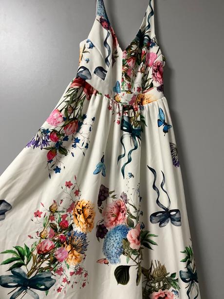 Spoločenské saty, xs