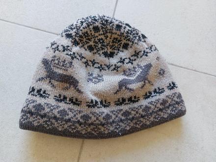 Teplá  zimná  čiapka, 146