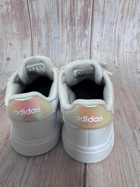 Adidas tenisky pre dievčatko veľ 25, adidas,25