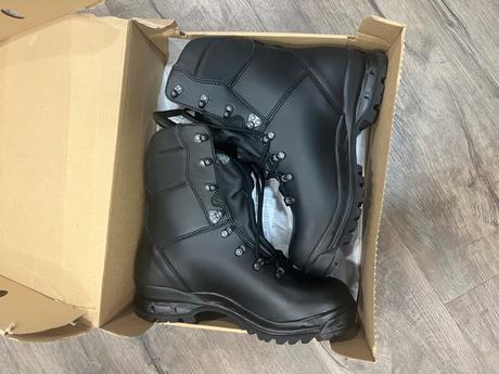 Vojenske kanady goretex, 41