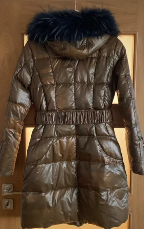 Bunda s pravou liskou, l