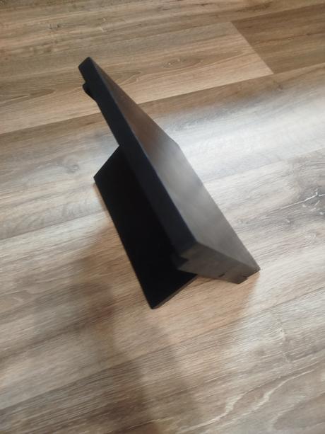 Magneticky drziak nozov, 