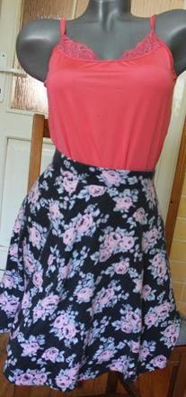 Vesela kvetovana sukna h&m, h&m,m