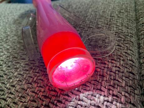 Peppa pig svetlo na stenu, 