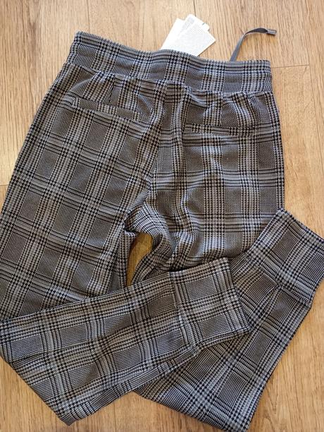 Karo nohavice, takko,s