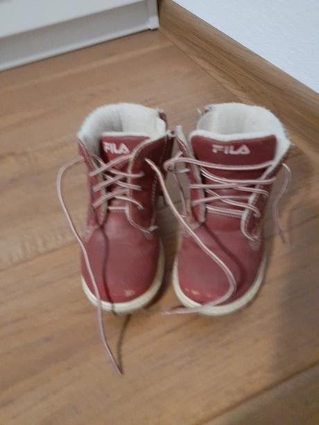 Topánky na jeseň a teplú zimu, fila,24