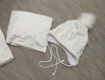 Nádherný set, čiapka a nákrčník, 98