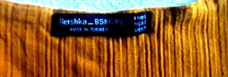 Predám kraťasový overal bershka veľ. s-m, bershka,s