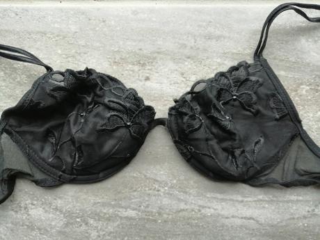 Čierna podprsenka v75b, 75b