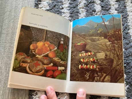 Varíme v prírode-prvé vyd.1975, 