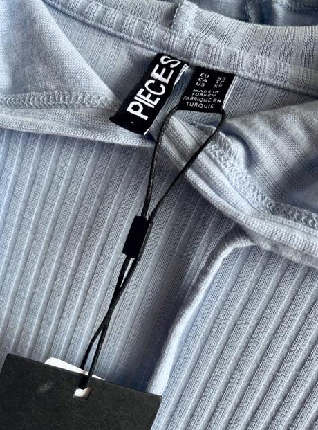 Pieces mikinka modrá vel.xs/s, s / xs