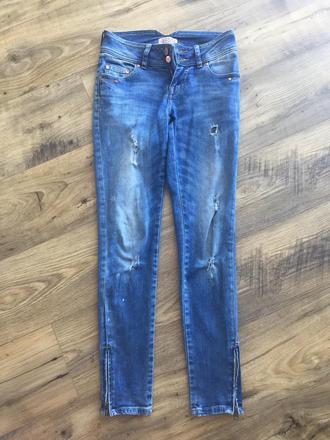 Rifle bershka xs, xs