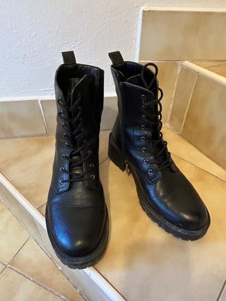 Topánky-pošta v cene, 39