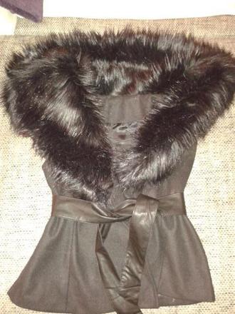 Vesta s kozusinkou, m