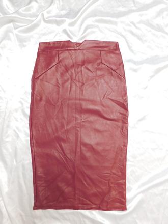 Trendy elegantna koženkova sukna, 36