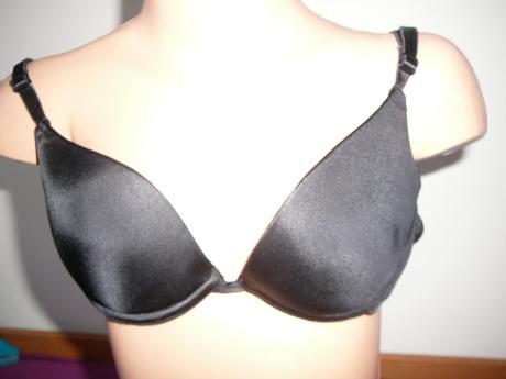 Dievcenska podprsenka, 152