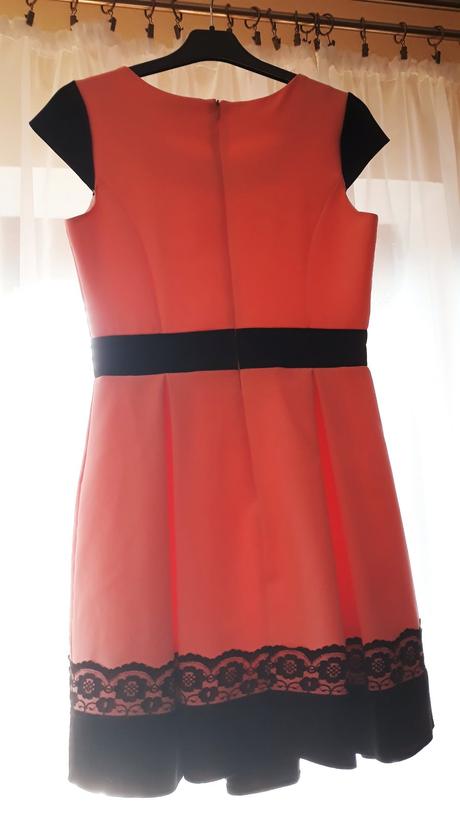 Koktejlové šaty, m