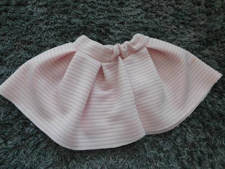 Sukňa č.98-104, 98