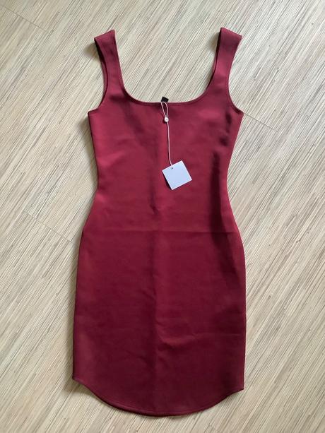 Elastické saty missguided, xs