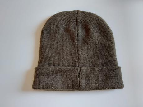 Khaki ciapka a nasivkami, terranova