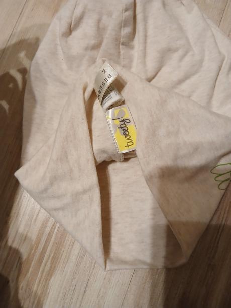 Čiapka, reserved,122