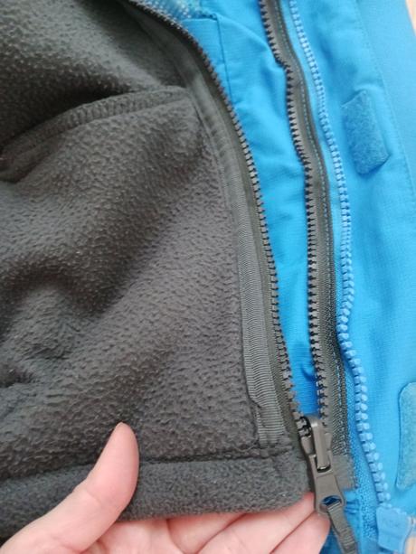 Bunda s mikinou a s obyc.postovnym v cene, mountain warehouse,140