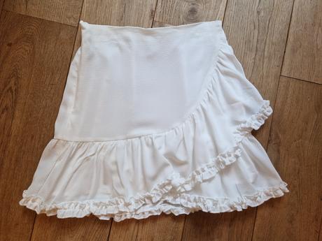 Biela romanticka suknicka 11-12 rokov, 152