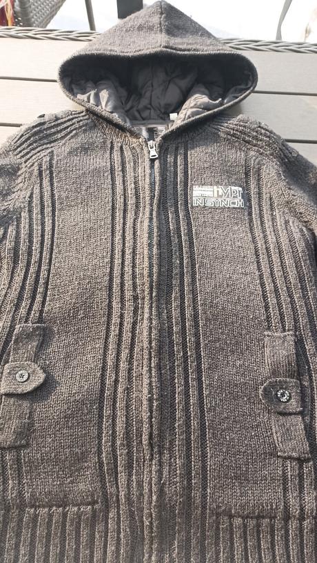 Sveter vel. 146/152, c&a,146